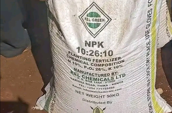 Crack the whip on cartels behind fake fertilizer, President urged