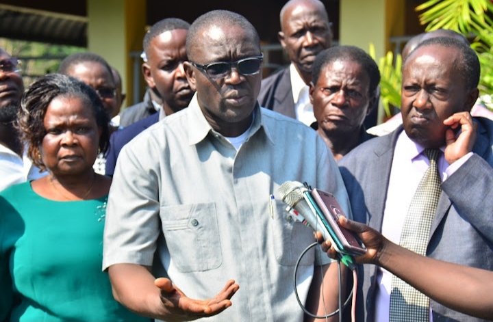 MP cautions government against planned efforts to reduce civil servants’ wages