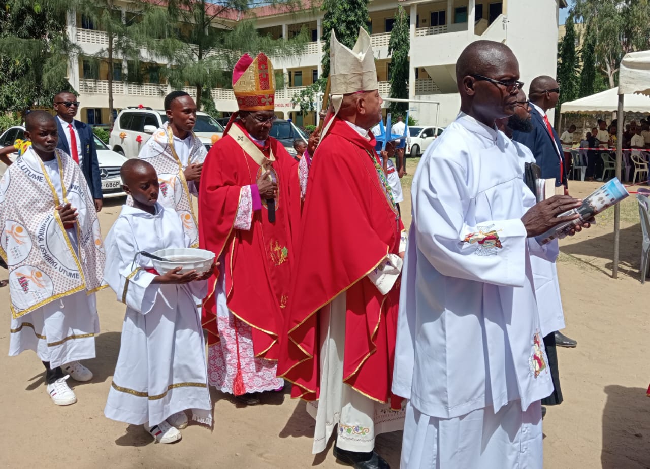 Church mobilizes aid for flood victims, calls for long-term flood mitigation measures