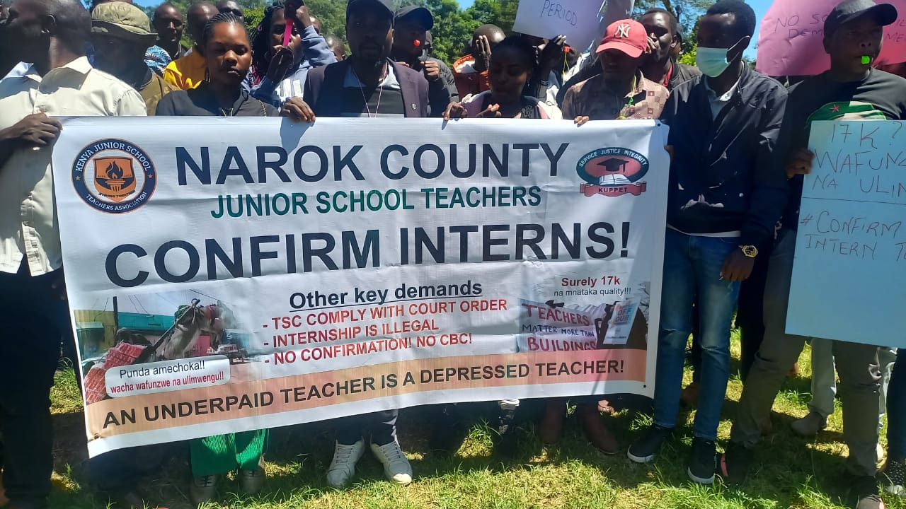 Narok intern teachers hold demonstrations to demand permanent employment
